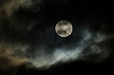 Der Mond über Nordhausen (Foto: Peter Blei) Der Mond über Nordhausen (Foto: Peter Blei)
