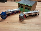 LKW mit Tankaufliegern