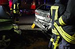 Einen gewaltigen Aufprall hat es bei diesem Unfall heute Abend in Eisleben gegeben. Dabei gab es eine Schwerverletzte. Im Bild: das demolierte Heck des Seat. (Foto: Jochen Miche)