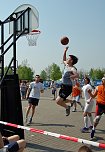 Streetballturnier in Artern (Foto: Landratsamt Kyffhäuserkreis) Streetballturnier in Artern (Foto: Landratsamt Kyffhäuserkreis)
