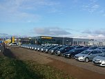 Modernes OPEL-Autohaus entstand in 8 Monaten Bauzeit (Foto: Autohaus Peter)