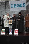 &Uuml;bergeben (Foto: F. Jeschke)