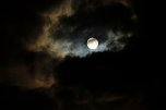Der Mond über Nordhausen (Foto: Peter Blei) Der Mond über Nordhausen (Foto: Peter Blei)