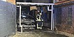 PKW brannte (Foto: Feuerwehr ) PKW brannte (Foto: Feuerwehr )