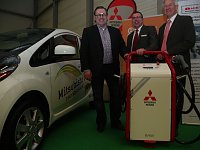 Erste E-Tankstelle für den i-MiEV Bild: Erste E-Tankstelle für den i-MiEV