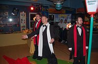 Weihnachtfeier im Starbowling Nordhausen. NNZ-City Scout on Tour Bild: Weihnachtfeier im Starbowling Nordhausen. NNZ-City Scout on Tour