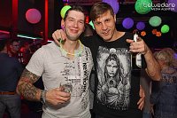 Wir bekennen Farbe! - so hieß das Motto der Nacht vom Samstag zu Sonntag im Nordhäuser Jugendclubhaus. Auf die Gäste wartete nicht nur jede Menge Licht, sondern auch jede Menge toller Musik. Wir haben wieder die Galerie für Sie zusammengestellt. Bild: Wir bekennen Farbe! - so hieß das Motto der Nacht vom Samstag zu Sonntag im Nordhäuser Jugendclubhaus. Auf die Gäste wartete nicht nur jede Menge Licht, sondern auch jede Menge toller Musik. Wir haben wieder die Galerie für Sie zusammengestellt.