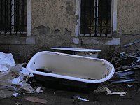 Bild: Ein M&auml;rchenschloss erwacht - ein Lost Place verschwindet