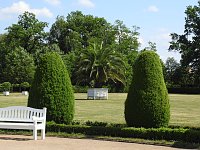 Lustwandeln im Park von Oranienbaum Bild: Lustwandeln im Park von Oranienbaum