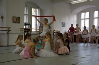 Tanzmärchen zur Vorweihnachtszeit Bild: Tanzmärchen zur Vorweihnachtszeit