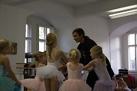 Tanzmärchen zur Vorweihnachtszeit Bild: Tanzmärchen zur Vorweihnachtszeit