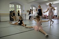 Tanzmärchen zur Vorweihnachtszeit Bild: Tanzmärchen zur Vorweihnachtszeit