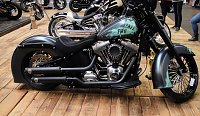 Bild: Motorradmesse in Erfurt
