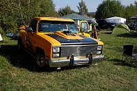 Bild: US-Cars in der Westernstadt