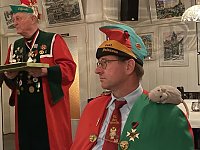 Gestandene Ritter haben einigen Zierat an der Rüstung. Im Vordergrund Ritter Benventilo aus Peine Bild: Gestandene Ritter haben einigen Zierat an der Rüstung. Im Vordergrund Ritter Benventilo aus Peine