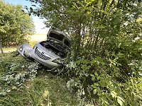 Bild: Von der Autobahn abgekommen 