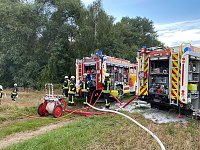 Bild: M&auml;hdrescher in Flammen 