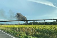 Bild: M&auml;hdrescher in Flammen 