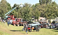 Bild: Drittes Traktor- und Oldtimertreffen in Bennungen