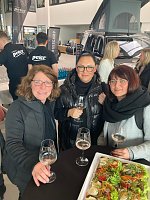 Bild: Frauentag in der Peter-Gruppe