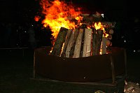 Bild: Osterfeuer in Kelbra am Gr&uuml;ndonnerstag mit Unterst&uuml;tzung der Feuerwehr