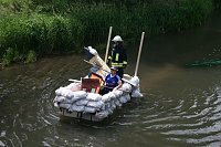 Bild: Badewannenrennen in Bennungen
