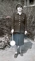Frau Heidenreich im Dienst Bild: Frau Heidenreich im Dienst