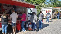 Fleischerei Meyer war mit zwei Verkaufswagen dabei Bild: Fleischerei Meyer war mit zwei Verkaufswagen dabei