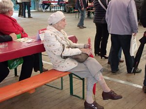 Seltener Besuch: Gisela Weser (95/Eisleben), &auml;lteste Tanzlehrerin der Welt 