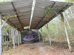 Unwirkliche Orte: Munitionsfabrik Kapen