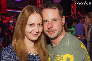 Wir bekennen Farbe! - so hieß das Motto der Nacht vom Samstag zu Sonntag im Nordhäuser Jugendclubhaus. Auf die Gäste wartete nicht nur jede Menge Licht, sondern auch jede Menge toller Musik. Wir haben wieder die Galerie für Sie zusammengestellt.