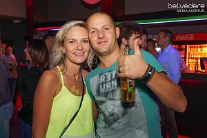 Wir bekennen Farbe! - so hieß das Motto der Nacht vom Samstag zu Sonntag im Nordhäuser Jugendclubhaus. Auf die Gäste wartete nicht nur jede Menge Licht, sondern auch jede Menge toller Musik. Wir haben wieder die Galerie für Sie zusammengestellt.