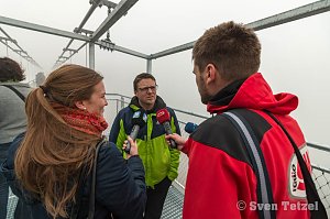 Auf der längsten Hängebrücke der Welt