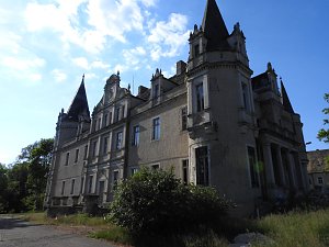 Ein Märchenschloss erwacht - ein Lost Place verschwindet
