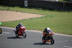 An der Piste und in der Stadt