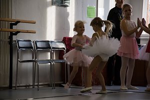  Tanzm&auml;rchen zur Vorweihnachtszeit