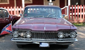 US-Cars in der Westernstadt