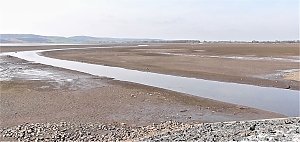 G&auml;hnende Leere im Stausee Kelbra