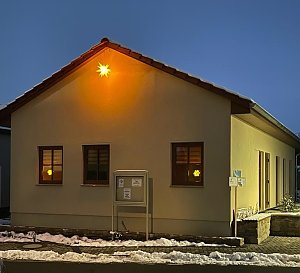 In Unterrißdorf lädt man vor dem Fest zum gemütlichen Beisammensein in die Kirche