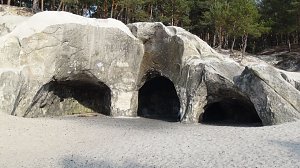 Sandhöhlen im Heers