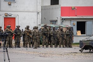 Letzlingen/Schn&ouml;ggersburg, 30 Jahre Gefechts&uuml;bungszentrum 