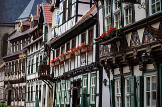 Bild: Stolberg im Harz hat mehr zu bieten als nur gepflegte Fachwerkh&auml;user. Eine Touristen-App soll Besuchern k&uuml;nftig helfen, die Stadt noch leichter zu erkunden.
