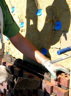 Zoll gegen Schwarzarbeit (Foto: IG Bau)