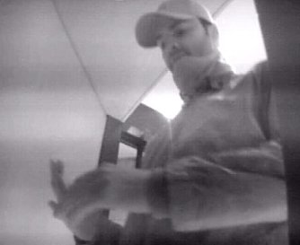 Bild der &Uuml;berwachungskamera (Foto: Polizei)