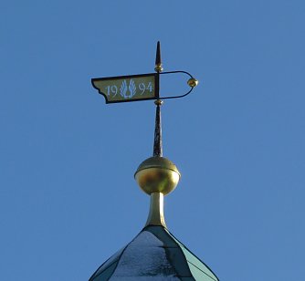 Eine weitere, in den zur&uuml;ckliegenden Jahren restaurierte Turmzier. (Foto: Maik Knothe)