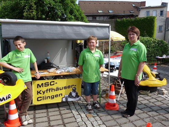 Kleines Volksfest (Foto: Karl-Heinz Herrmann)