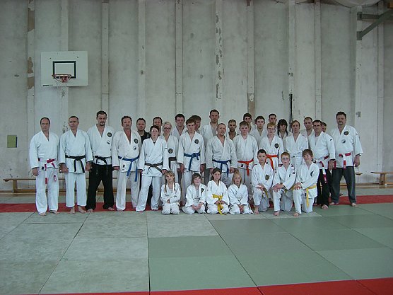 Kampfkunstlehrgang in Artern (Foto: Werner Bank) Kampfkunstlehrgang in Artern (Foto: Werner Bank)