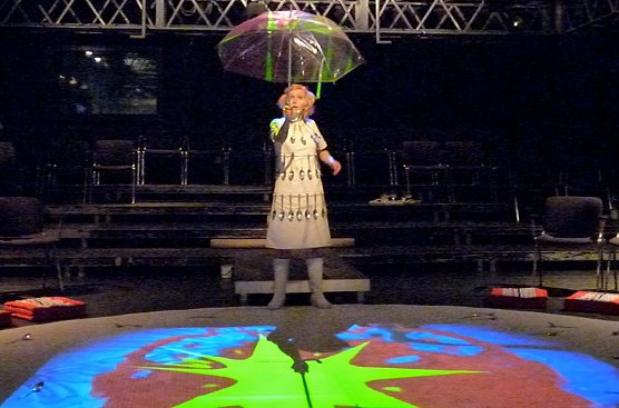 Die K&ouml;nigin der Farben (Foto: Wolfgang Kurima Rauschning)