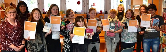 Die Teilnehmer am heutigen Vorlesewettbewerb in der Hettstedter Stadtbibliothek "Gottfried August B&uuml;rger".  (Foto: Jochen Miche)