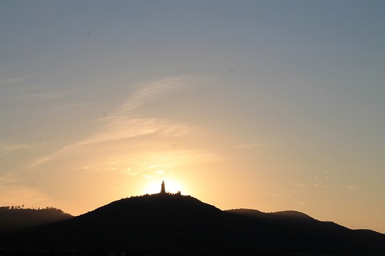 Spannende Astro-Nacht am Kyffh&auml;user-Denkmal (Foto: Heiko Kolbe)